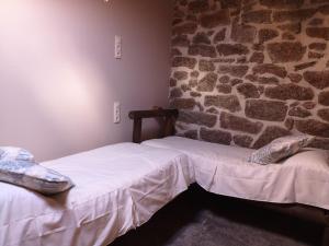 Posteľ alebo postele v izbe v ubytovaní casa rural La Fragua