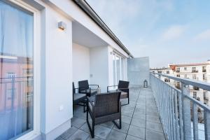 Balkón nebo terasa v ubytování Prague Roof Apartments