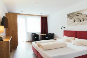 Letto o letti in una camera di Hotel Weisseespitze
