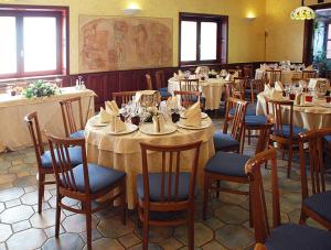 Restoran ili drugo mesto za obedovanje u objektu Zia Carmela