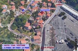 een kaart van een stad met een straat bij La Divina in Muggiano