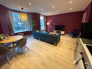 Gallery image of Aaron Wise - 17 Fitzhamon Apartments in Cardiff