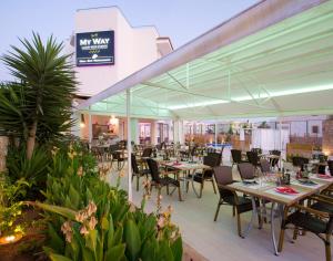 Εστιατόριο ή άλλο μέρος για φαγητό στο My Way Luxury Ibiza Studio - AB Group