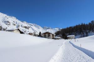 Hotel Sonne Fex Alpine Hideaway v zimě