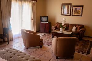 Gallery image of Oak Tree Lodge in Paarl