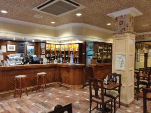 Hol lub bar w obiekcie Hotel Chef Rivera
