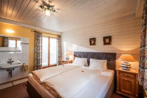 Postel nebo postele na pokoji v ubytování Haus Sieglinde