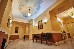 Posezení v ubytování Exis Hotel