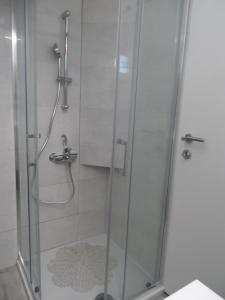 Koupelna v ubytování Apartmani Dropulić + 22 fotografií