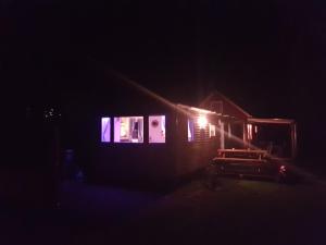 Gallery image of Ferienhaus direkt am See Mobilheim am Schönsee in Urnshausen
