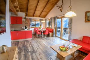Kuchyňa alebo kuchynka v ubytovaní Chalet Waldhof