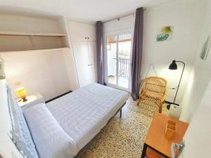 Postel nebo postele na pokoji v ubytování Apartamento Karina Beach-3