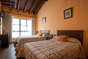 Gallery image of Hotel El Carmen in Ribadesella