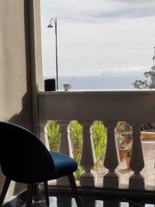 Vista generica sul mare o vista sul mare dall'interno dell'appartamento