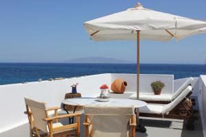 Gallery image of Vrachia Studios & Apartments in Oia