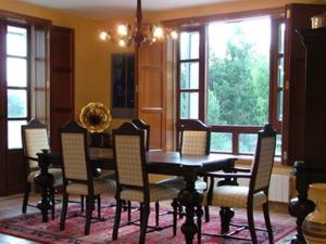 Dining area sa guest house