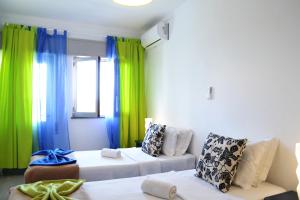 Gallery image of Ria Guest House in Alvor
