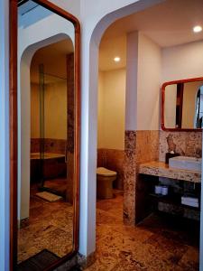Kamar mandi di Sabana Ubud