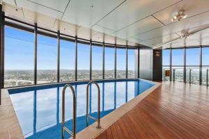 Bazen v nastanitvi oz. blizu nastanitve Hamptons Retreat on Level 77 Skytower
