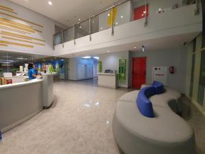 Imagine din galeria proprietății POP! Hotel Diponegoro în Surabaya