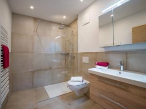 Łazienka w obiekcie Appartement Strasser