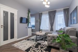 Gallery image of Dandelion apartment in the heart of Kaunas in Kaunas