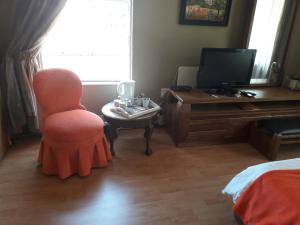 Gallery image of At The View B&B in Roodepoort