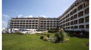 Gallery image of Aparthotel Regina Mare in Tsarevo