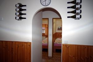 Postel nebo postele na pokoji v ubytování Sklep u Veselých