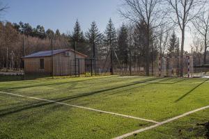 Tenis lub squash w obiekcie TEIRABOA BASE CAMP lub w pobliżu