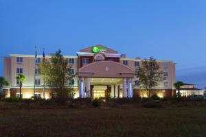 Gallery image of Holiday Inn Express & Suites Moultrie, an IHG Hotel in Moultrie