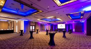 TV o dispositivi per l'intrattenimento presso Millennium Hotel and Conference Centre Gloucester London