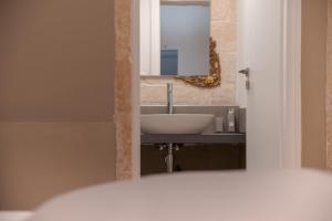 A bathroom at Litium 3