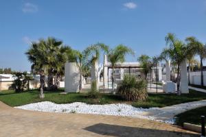 A garden outside Sant Isidoro suite