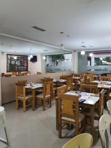 En restaurant eller et andet spisested på Hotel Costa Bonita