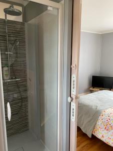 Postel nebo postele na pokoji v ubytování SUITE FAMILIALE DU BOURGEAU