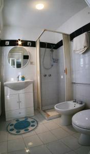 Koupelna v ubytování B&B Amèsa