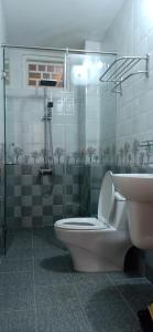 Bilik mandi di Bana Home & Spa