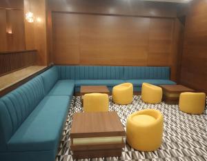 Hotel Shagun Chandigarh Zirakpur的休息区
