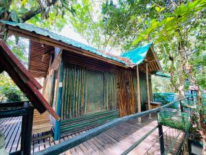 Zahrada ubytování Khao Sok Tree House Resort