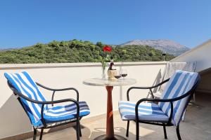 Foto dalla galleria di Apartments Villa Cebalo-Korčula a Korčula