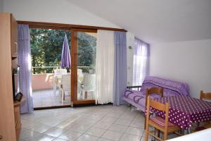 Posteľ alebo postele v izbe v ubytovaní Apartments Šime Soline