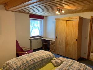 Ein Bett oder Betten in einem Zimmer der Unterkunft Landhaus Alpenstern