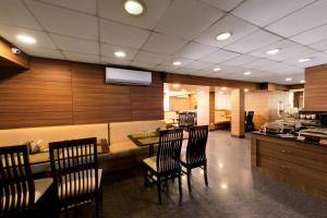 Gallery image of Central Beacon Hotel in Surat