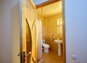 B&B Emir tesisinde bir banyo