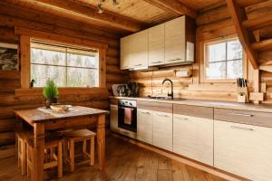 Kuchyň nebo kuchyňský kout v ubytování Nuustaku Guesthouse