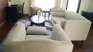 The White Rhino Hotel的休息区