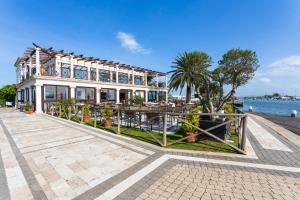 Gallery image of Porto Romano - The Marina Resort in Fiumicino