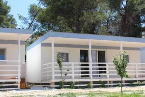 Fotografie z fotogalerie ubytování Mobile Homes Sveti Križ v Trogiru