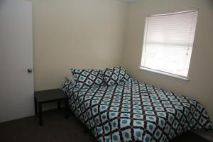 2 bed/ 1 bath next to Ft. Sill